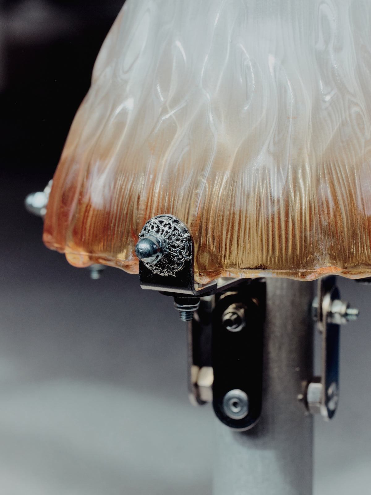 Lampe FOREVER LIGHT n°14 par Alexandre Veillon