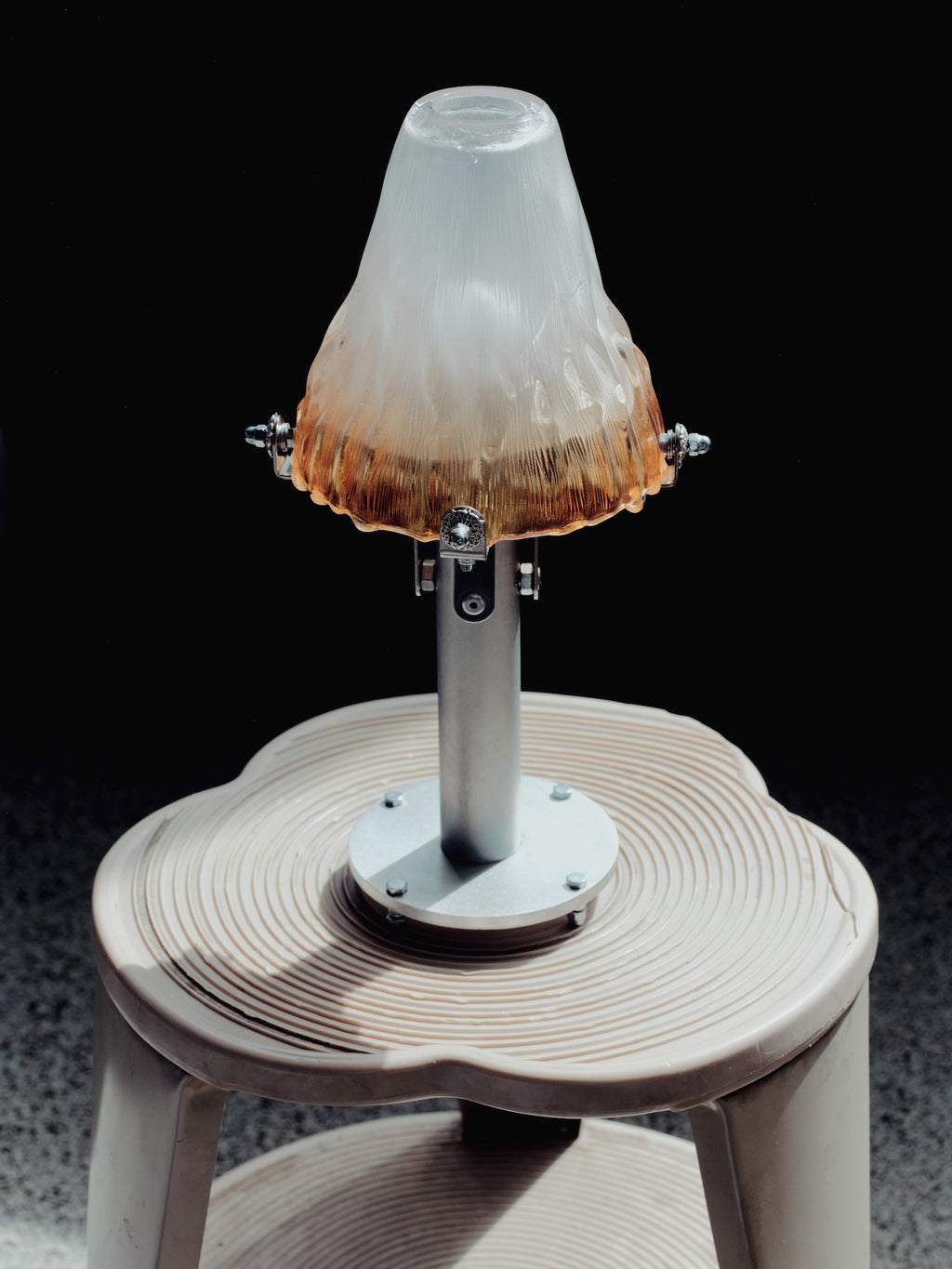 Lampe FOREVER LIGHT n°14 par Alexandre Veillon